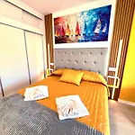 Modern With Pool & Terrace Playa De Americas, Tenerife