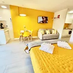 Modern With Pool & Terrace Playa De Americas, Tenerife