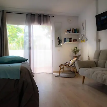 Modern Studio With Pool & Terrace Playa De Las Americas, Tenerife Appartement *