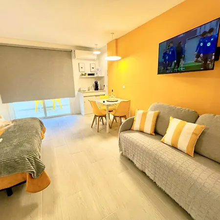 Modern With Pool & Terrace Playa De Americas, Tenerife * 美洲海滩