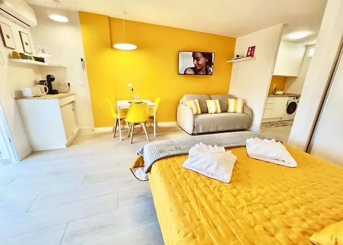 Modern With Pool & Terrace Playa De Americas, Tenerife