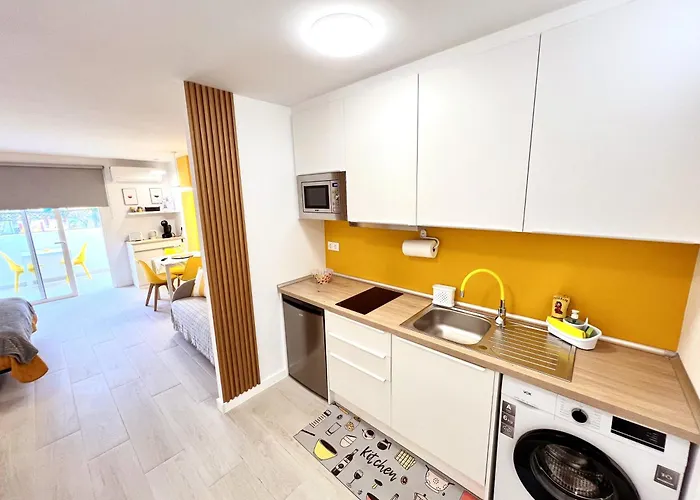 Modern With Pool & Terrace Playa De Americas, Tenerife 美洲海滩