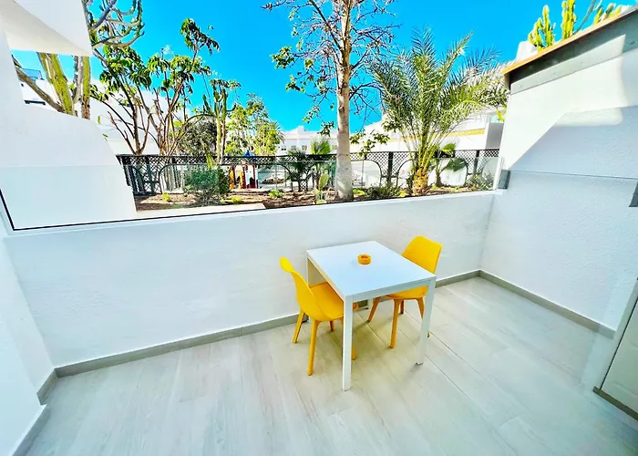 Modern With Pool & Terrace Playa De Americas, Tenerife * 美洲海滩