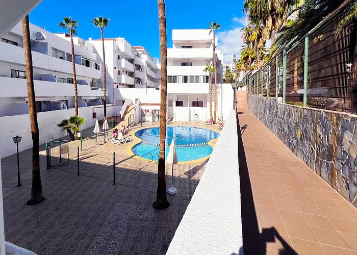 Modern With Pool & Terrace Playa De Americas, Tenerife 美洲海滩